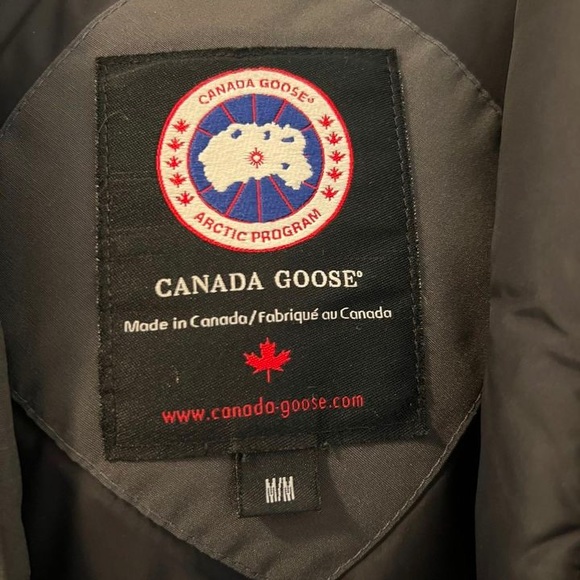 Men’s Canada Goose Langford Coyote Fur Trim Down Parka LIKE NEW - Picture 3 of 4